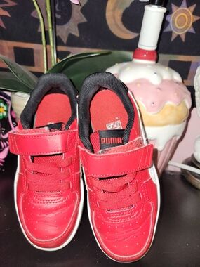 Puma Kids Red Velcro Sneakers with White Accent Scuderia Ferrari